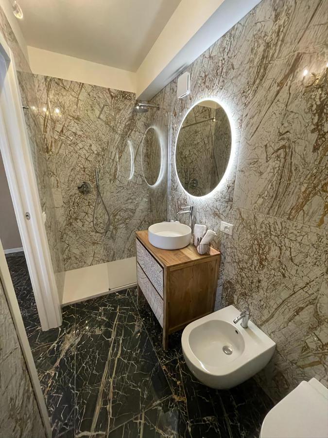 Prestige Suite Via Romagnoli Σιρμιόνε Εξωτερικό φωτογραφία